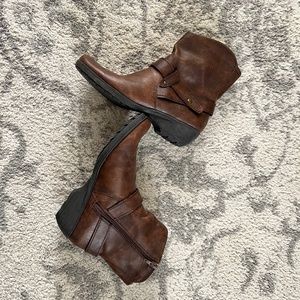A2 by Aerosoles Women’s Booties- Brown leather